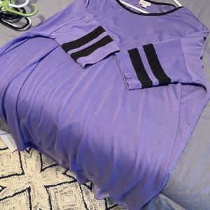 LuLaRoe T-shirt size large